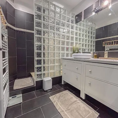 Moderne Au Bord De Mer, Confort Et Luxe Apartamento Saint-Raphaël
